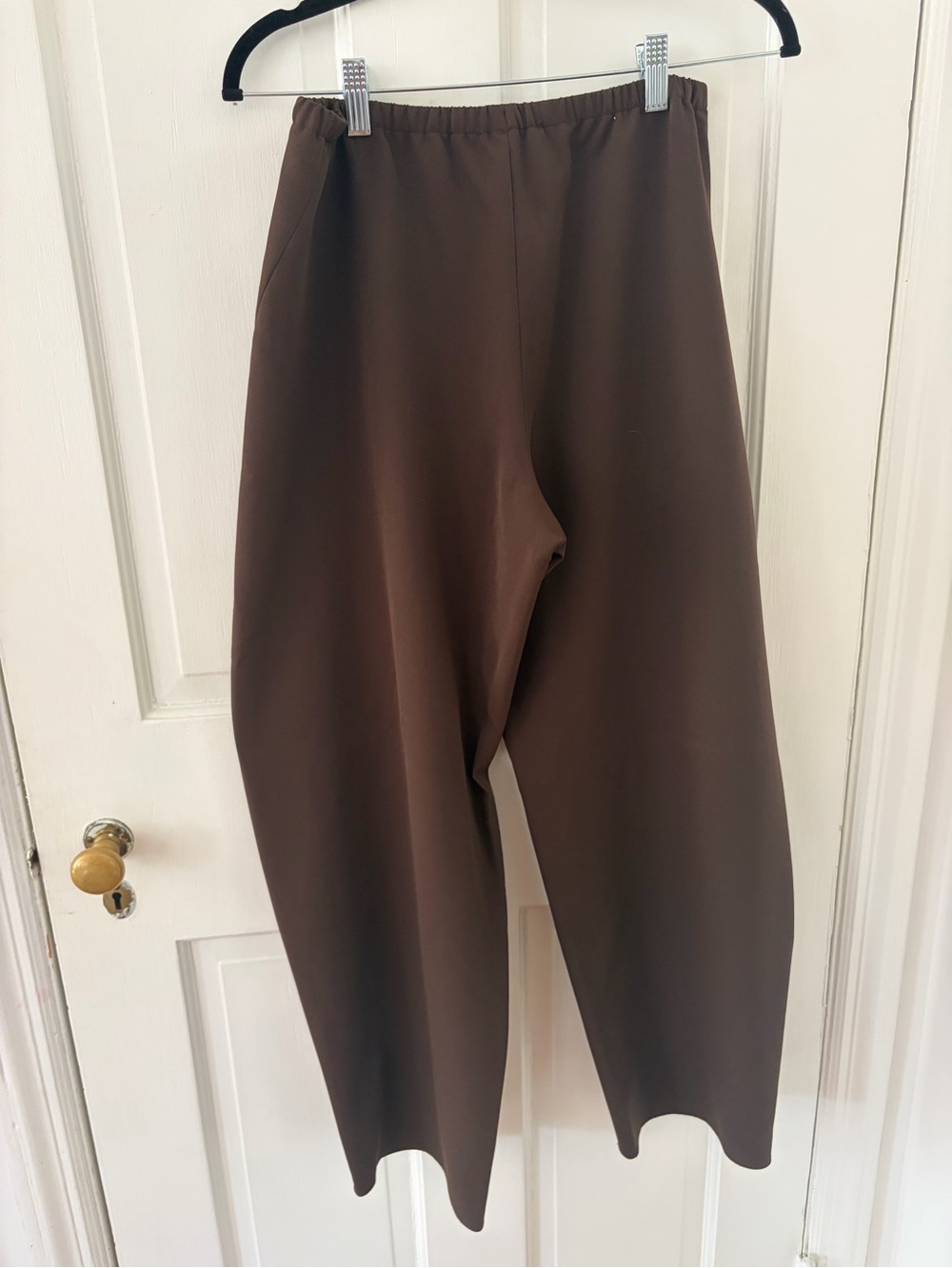 La Ligne Brown Barrel-Leg Colby Crepe Elastic-Waist Pants